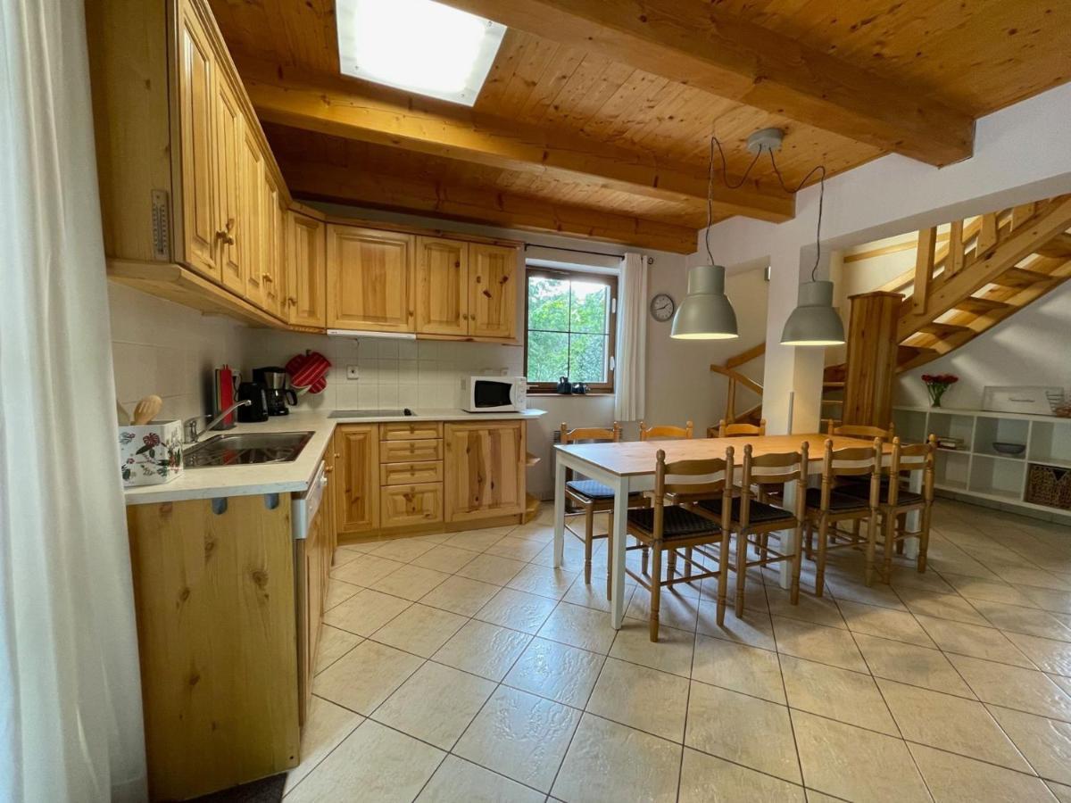 Cozy Chalet Near Ski Area In Javornik Рудник Экстерьер фото